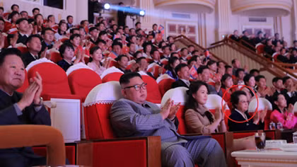Cô ruột ông Kim Jong-un đột nhiên xuất hiện sau 6 năm "mất tích"