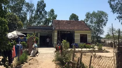 Tạm giữ người chồng câm điếc nghi sát hại vợ