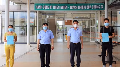2 bệnh nhân COVID-19 tại Quảng Nam xuất viện