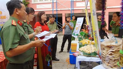 Hội chợ Ẩm thực Việt đồng hành cùng phụ nữ - trẻ em nghèo