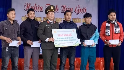 Gần 150 triệu đồng thực hiện “Nghĩa tình biên giới”