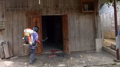 Bệnh sốt xuất huyết có nguy cơ bùng phát ở vùng biên giới Quảng Nam