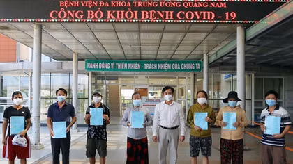 Cụ ông 90 tuổi chiến thắng COVID-19