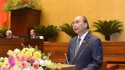 Thủ tướng: Hãy siết chặt tay nhau trong thời điểm "lửa thử vàng, gian nan thử sức”