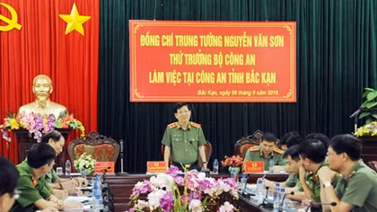 Thứ trưởng Nguyễn Văn Sơn làm việc tại Công an tỉnh Bắc Kạn 