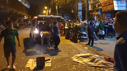 “Xe điên” đâm liên hoàn khiến nữ công nhân môi trường tử vong