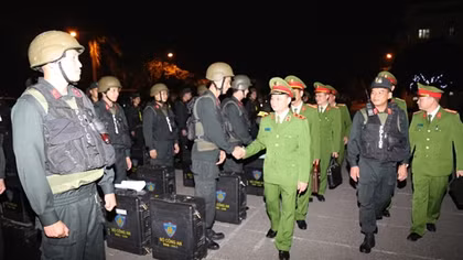 CSCĐ ứng trực đảm bảo trật tự an toàn trong dịp Tết Nguyên đán Kỷ Hợi 