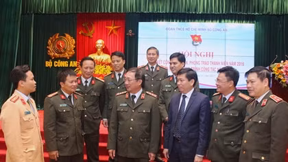 Thanh niên CAND phải chống bệnh bằng cấp và bệnh thành tích