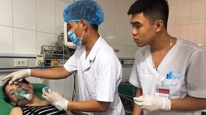 Điều tra vụ cháy nhà khiến 5 người nhập viện 