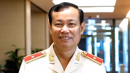 Thứ trưởng Lê Tấn Tới được giới thiệu bầu Chủ nhiệm Ủy ban Quốc phòng và An ninh