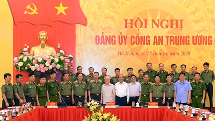 Tổng Bí thư, Chủ tịch nước và Thủ tướng Chính phủ dự Hội nghị Đảng ủy Công an Trung ương