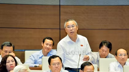Đại biểu đề cập tình trạng “lạm phát” bằng tiến sỹ, tràn lan các giáo sư