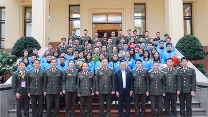 Tuyên dương thành tích của Đoàn vận động viên CAND