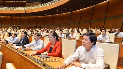 Quốc hội thông qua Luật Dân quân tự vệ (sửa đổi)