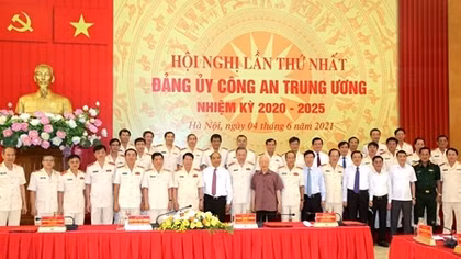 Phát huy trí tuệ tập thể trong lãnh đạo mọi mặt công tác Công an