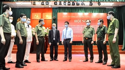 Học tập và làm theo Bác trong từng lĩnh vực công tác Công an