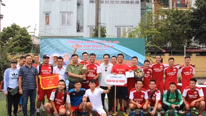 CA quận Hai Bà Trưng đoạt vô địch giải bóng đá mini Cụm thi đua số 6