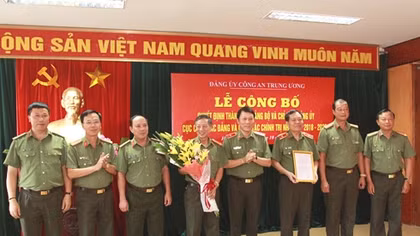 Công bố Quyết định thành lập Đảng bộ Cục Công tác Đảng và công tác chính trị