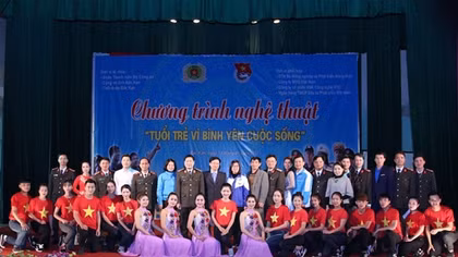 Bắc Kạn ấm áp đêm nghệ thuật “Vì bình yên cuộc sống” 