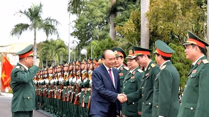 Thủ tướng Nguyễn Xuân Phúc thăm và làm việc tại BTL Quân khu 5