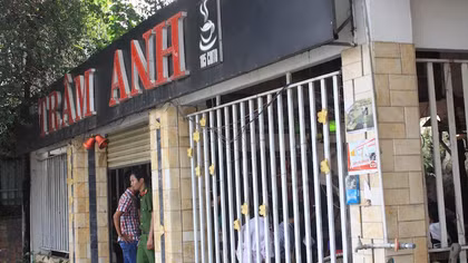 Đã xác định được nghi can hiếp dâm chủ quán cà phê
