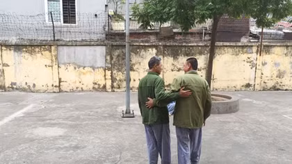 Ngày càng nhiều người vào bệnh viện tâm thần do nghiện rượu