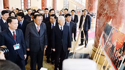 Đảng, Nhà nước, nhân dân Lào luôn biết ơn sự hy sinh cao cả của quân tình nguyện, chuyên gia Việt Nam