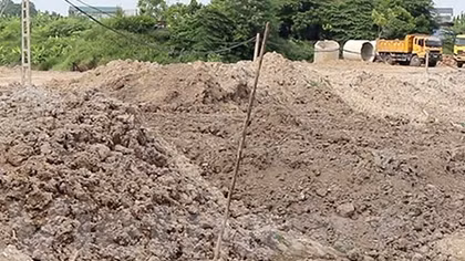 Quản lý bùn thải còn bỏ ngỏ