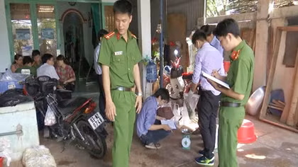 Gần 300 kg măng tươi ngâm hóa chất chuẩn bị mang đi bán