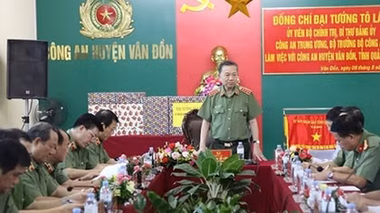Tăng cường công tác đảm bảo an ninh, trật tự huyện đảo Vân Đồn