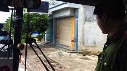Tiếp tục xảy ra tình trạng dùng súng cao su bắn xe khách