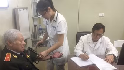 Khám, chữa bệnh miễn phí cho các hội viên Ban Liên lạc Công an chi viện chiến trường miền Nam
