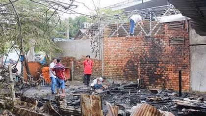 Bà hỏa ghé thăm trưa mùng 3 Tết
