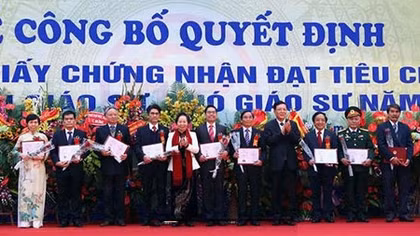 Thành lập 3 đoàn kiểm tra việc xét công nhận chức danh Giáo sư, Phó giáo sư