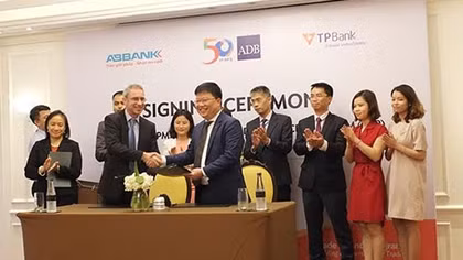TPBank nhận tài trợ thương mại 30 triệu USD từ ADB