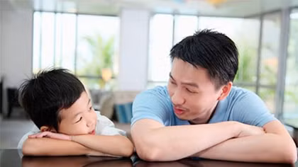 Trò chuyện cùng con