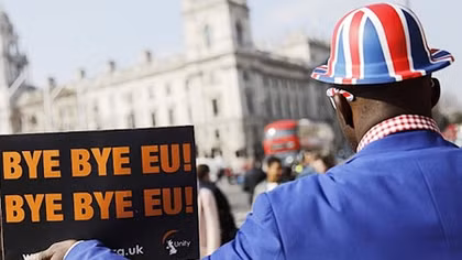 EU: Mở cửa sổ nhưng lại đóng cửa chính