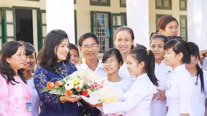 Bất nguyên tắc và vô kỷ luật