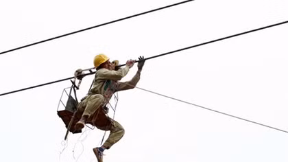 Thành công trong xử lý khoảng cách pha - đất không cắt điện các đường dây giao chéo