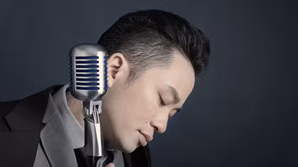Tùng Dương: Kẻ có “thuật giả kim”