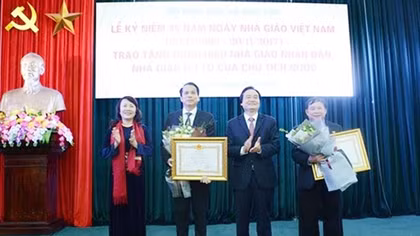 Nhân lên niềm tự hào, trách nhiệm của mỗi thầy cô giáo đối với sự nghiệp giáo dục