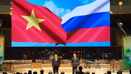 Thủ tướng Việt Nam và Nga dự lễ khai mạc “Năm chéo”