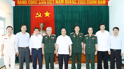 Đẩy mạnh tuyên truyền về thân thế, cuộc đời và sự nghiệp vĩ đại của Chủ tịch Hồ Chí Minh