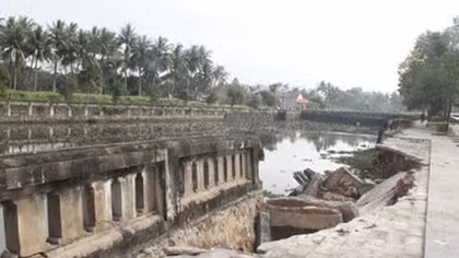 Sửa chữa hệ thống kè Di tích Quốc gia đặc biệt Thành cổ Quảng Trị
