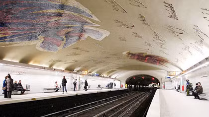 Đường tàu điện ngầm trí tuệ ở Paris