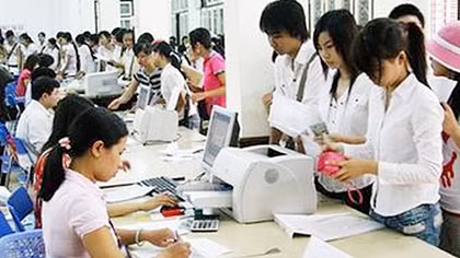 Đề xuất xóa nợ vay học phí cho sinh viên sư phạm ra trường làm đúng nghề
