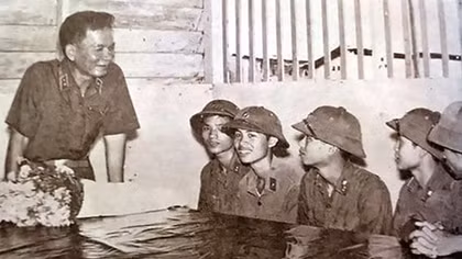 Một vị tướng tài năng, đức độ, nhà lãnh đạo trung kiên