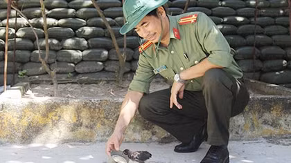 Nhà văn Nguyễn Thế Hùng: Cần mẫn cày ải từng con chữ...