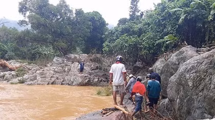 Tìm thấy thi thể nạn nhân thứ 2 trong vụ lở núi