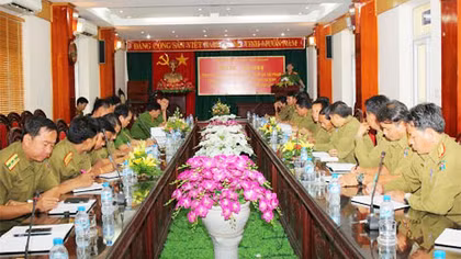 Công an tỉnh Hà Nam và Cảnh sát Lào trao đổi kinh nghiệm về bắt truy nã